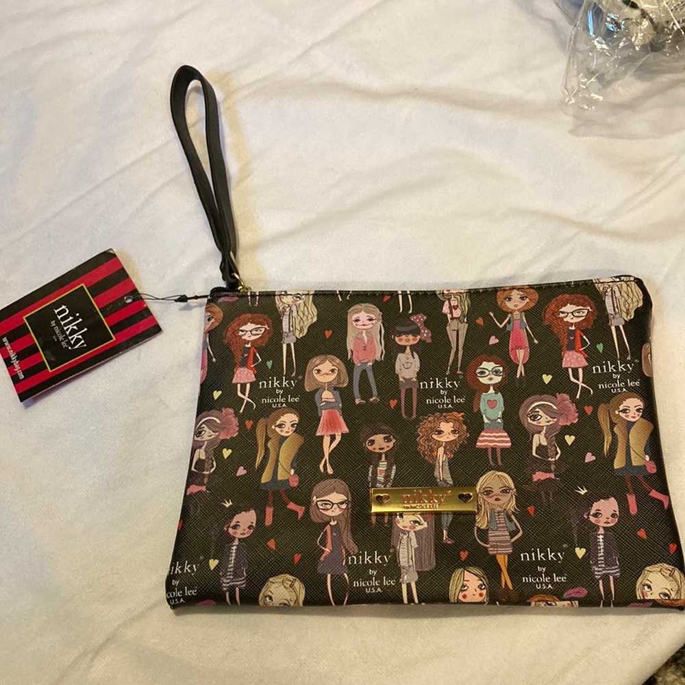 Nikky by Nicole Lee makeup / wristlet NWT